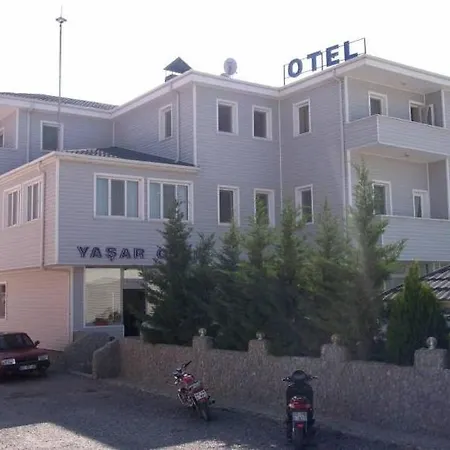Yasar Hotel *