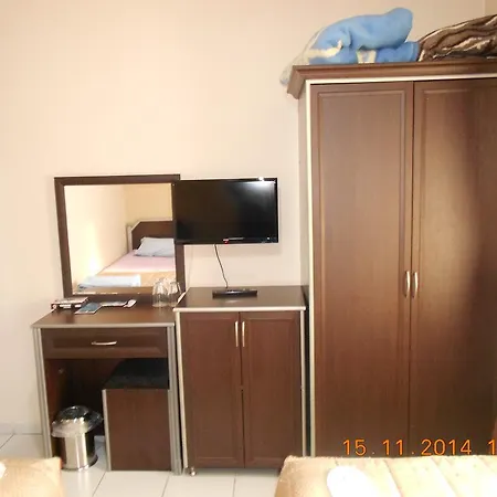 Yasar Hotel